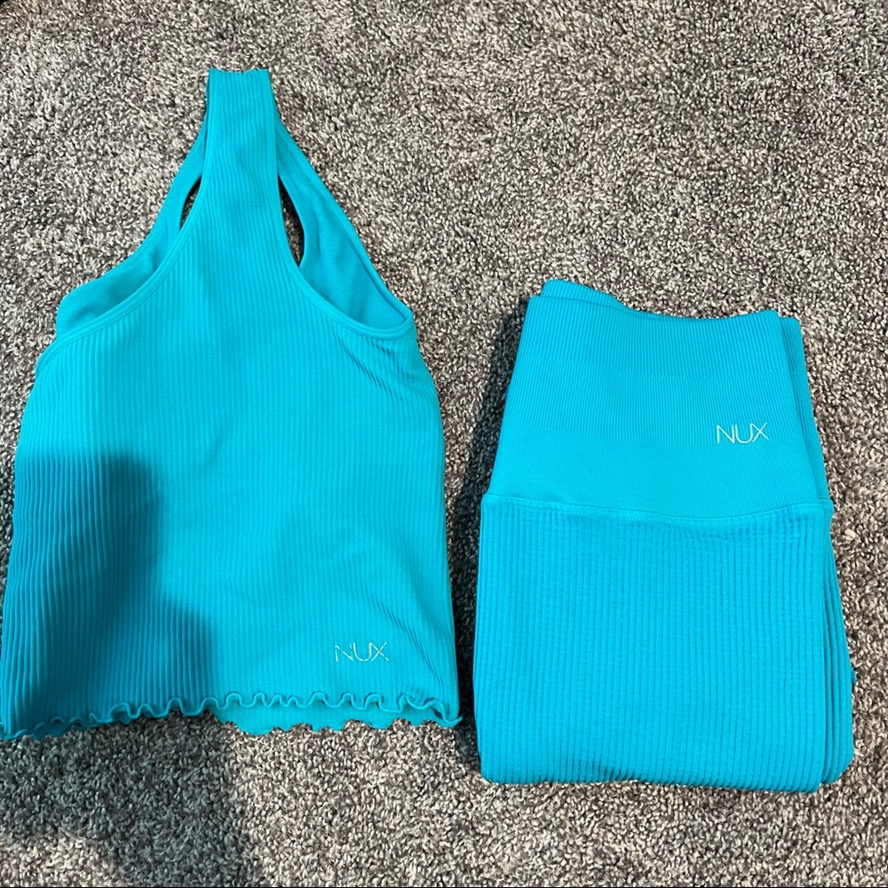 Ribbed set